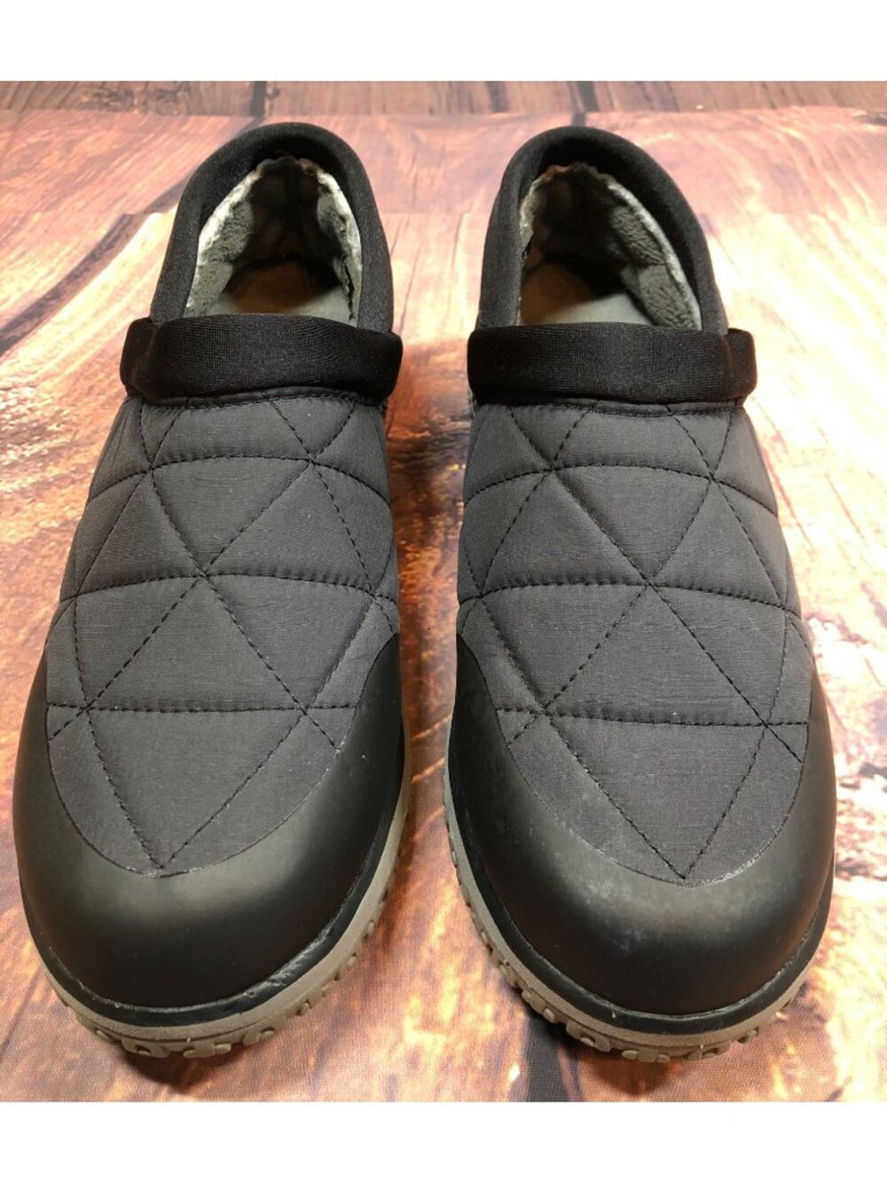 L.L. Bean Womens 7 Black Insulated Primaloft Slip On Shoes 510522